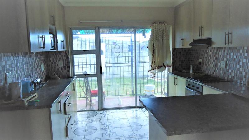 4 Bedroom Property for Sale in Tuscany Glen Western Cape